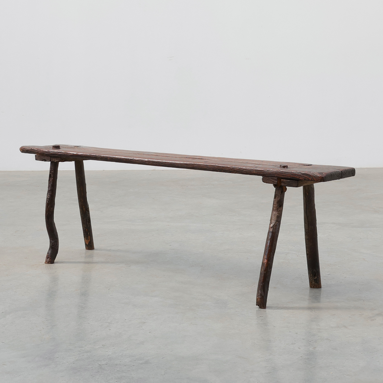 French Primitive Wooden Bench with Splayed Legs, 19th Century-img